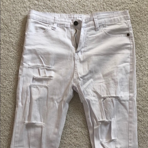 WHITE RIPPED JEANS - Picture 2 of 3